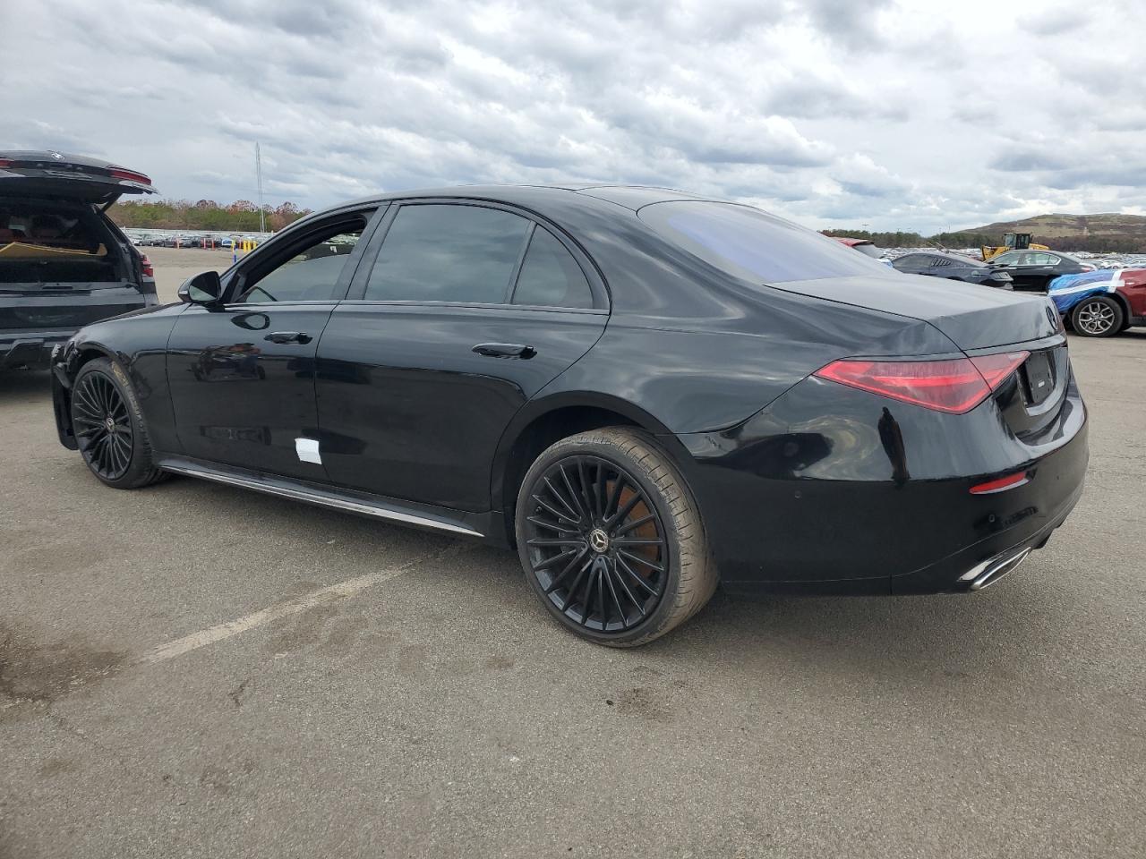 2023 Mercedes-Benz S 500 4Matic - Image 2