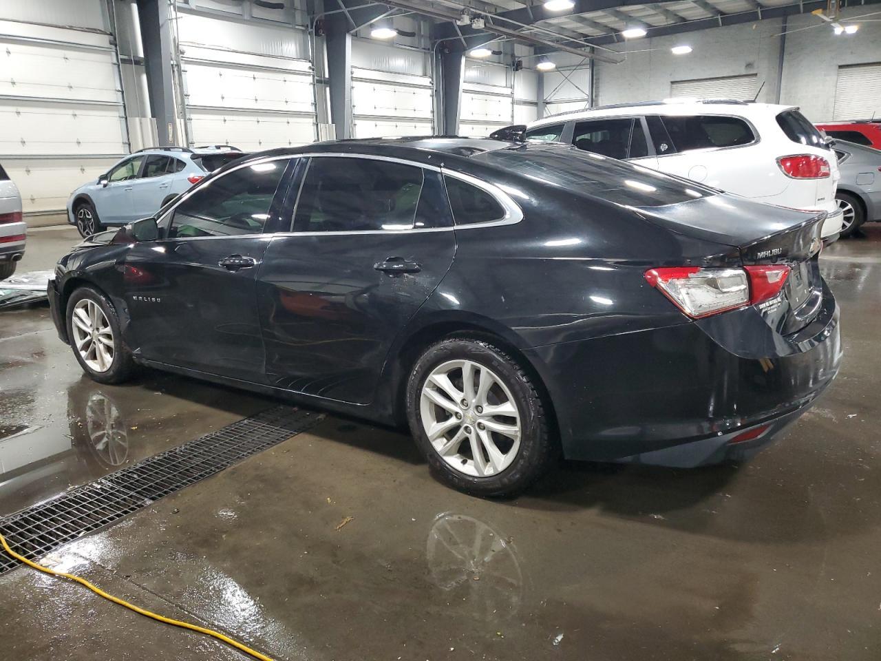 2016 Chevrolet Malibu Lt - Фото 2