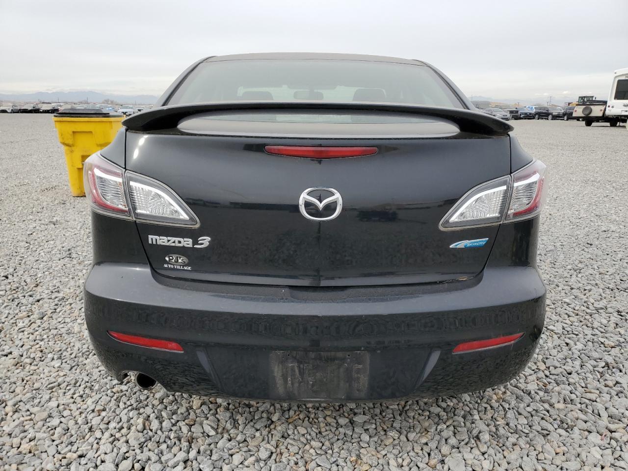 2012 Mazda 3 - Image 6