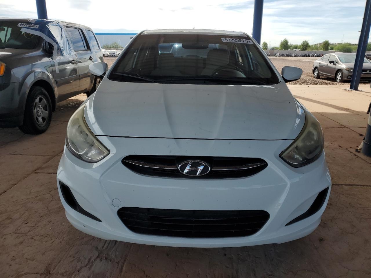 2016 Hyundai Accent Se - Image 5