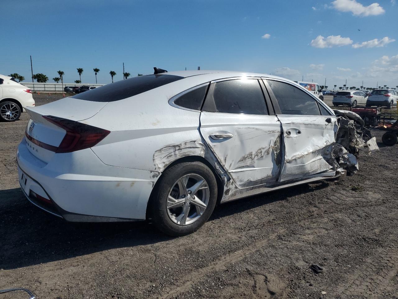 2021 Hyundai Sonata Se - Фото 3