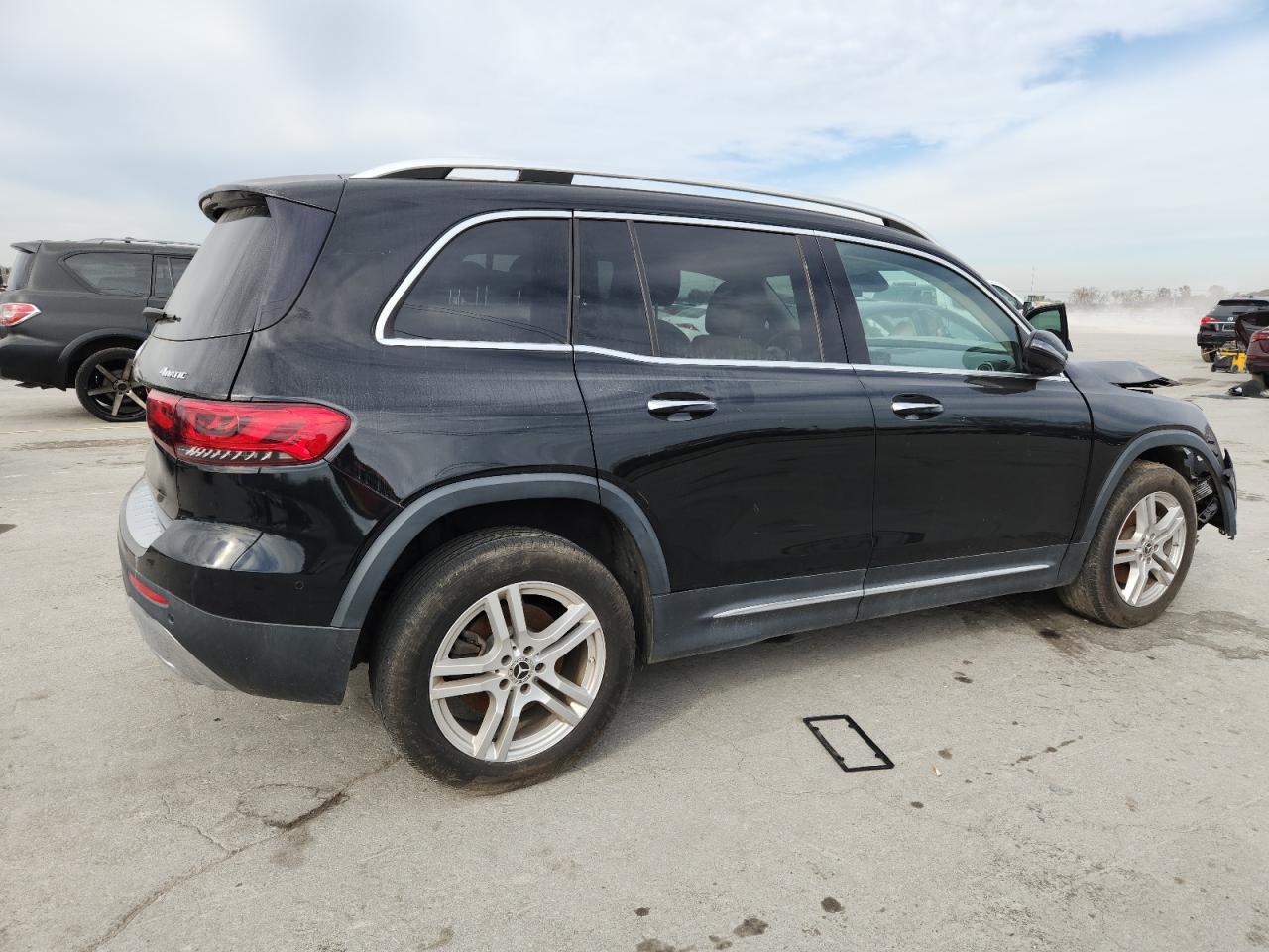 2022 Mercedes-Benz Glb 250 4Matic - Image 3