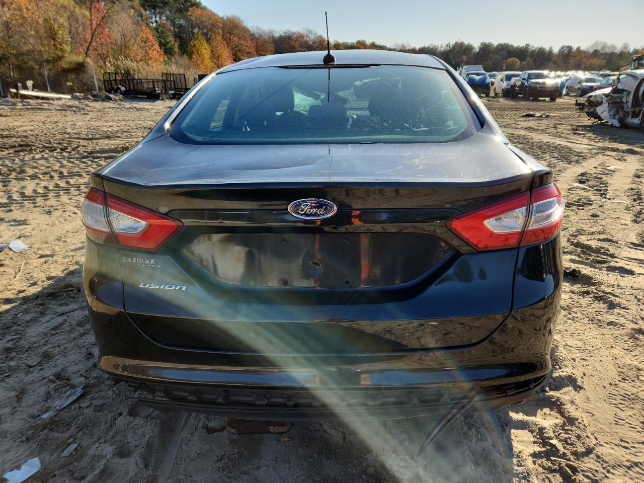 2013 Ford Fusion S - Фото 6