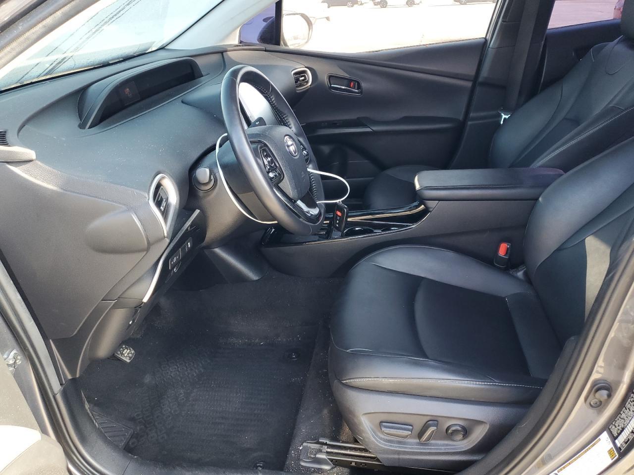 2022 Toyota Prius Prime Le - Фото 7