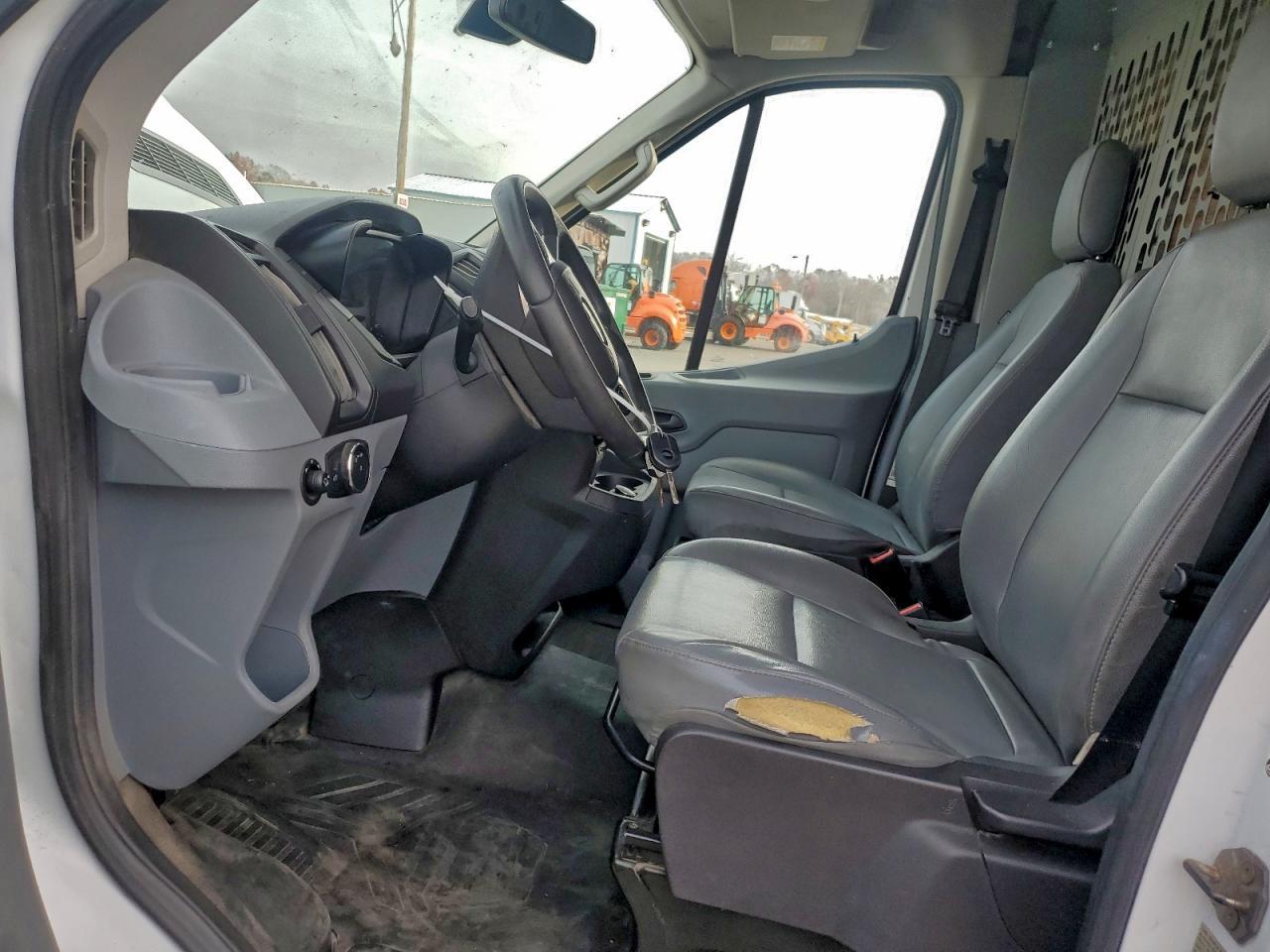2019 Ford Transit T-250 Delivery Van - Фото 7