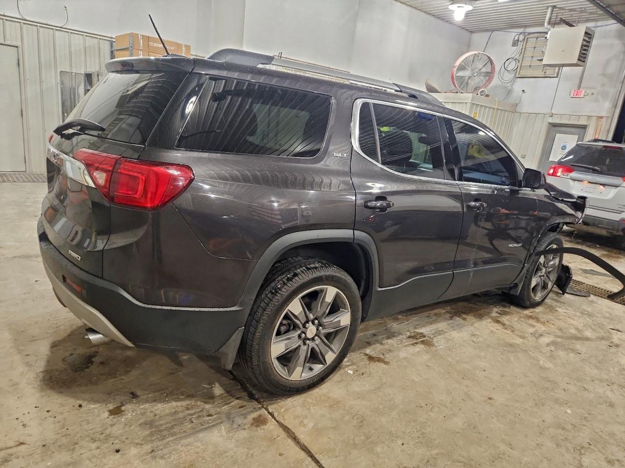 2017 GMC Acadia Slt-2 - Фото 3