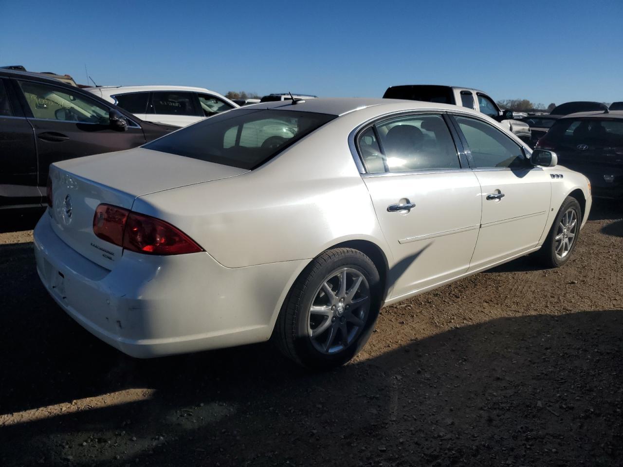 2008 Buick Lucerne Cxl - Image 3