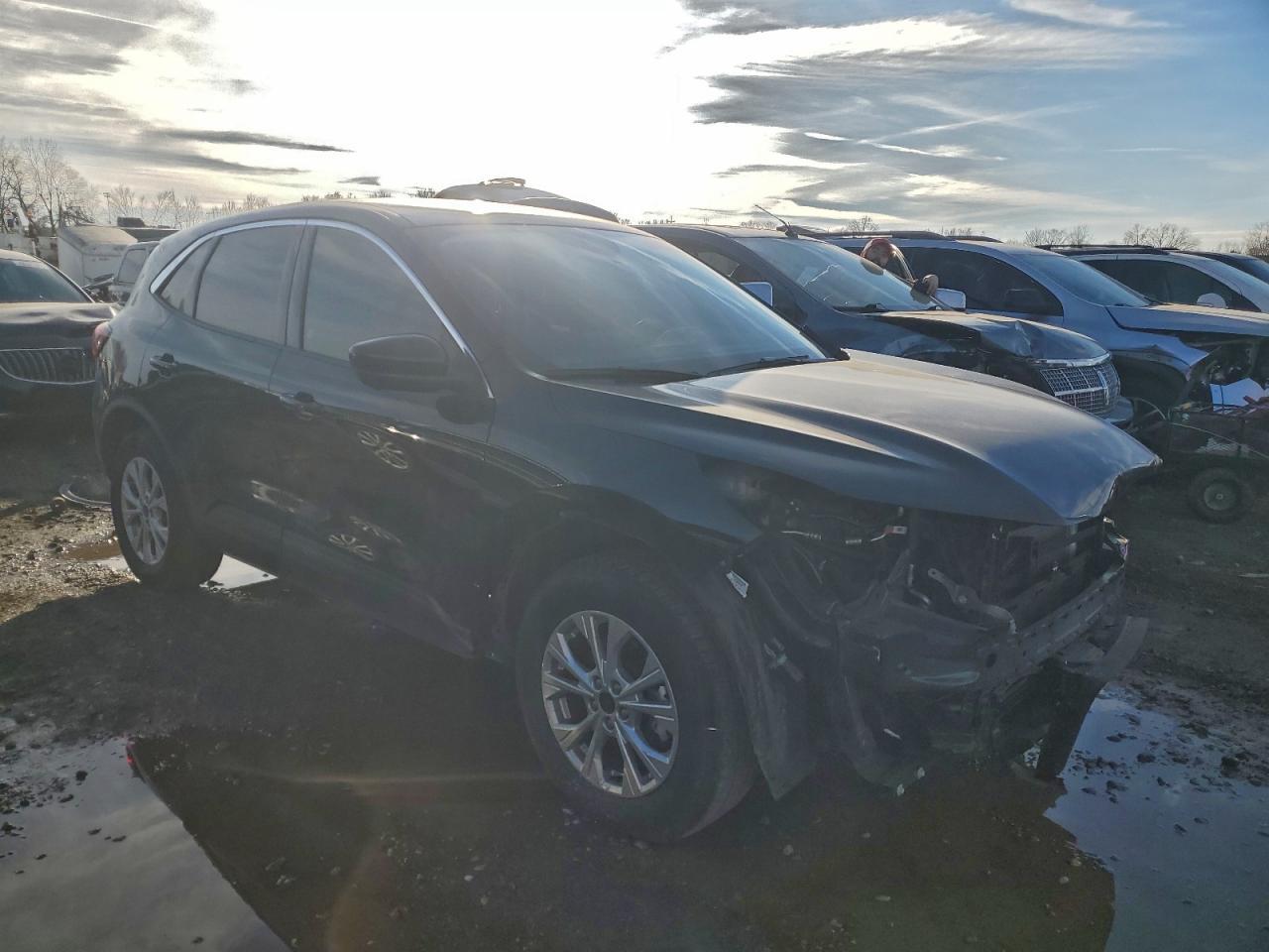 2024 Ford Escape Active - Image 4