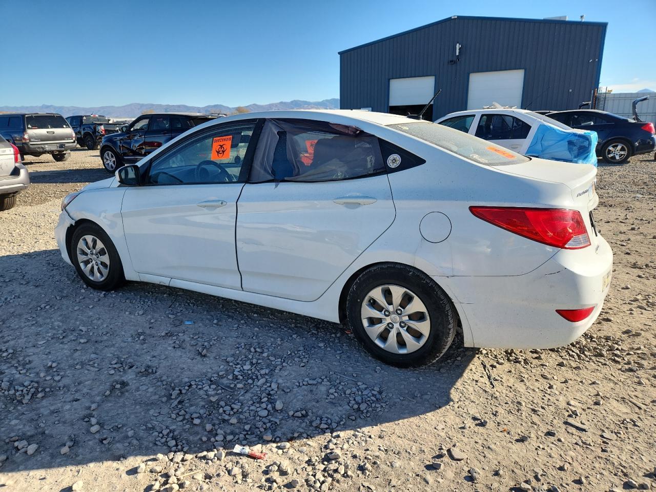 2016 Hyundai Accent Se - Image 2
