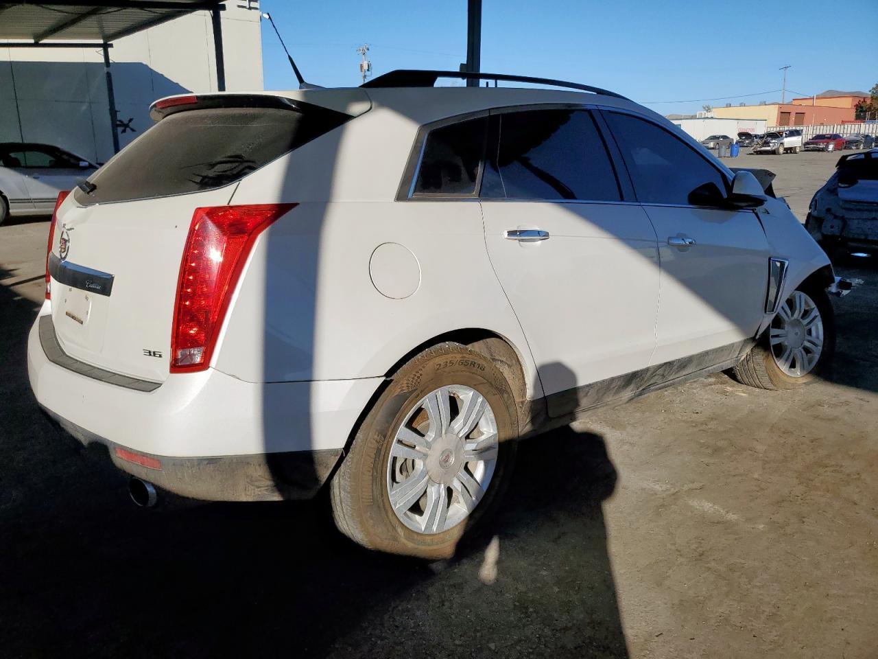 2013 Cadillac Srx - Image 3