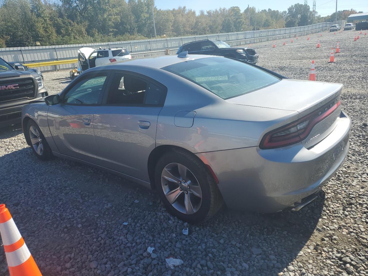 2015 Dodge Charger - Image 2
