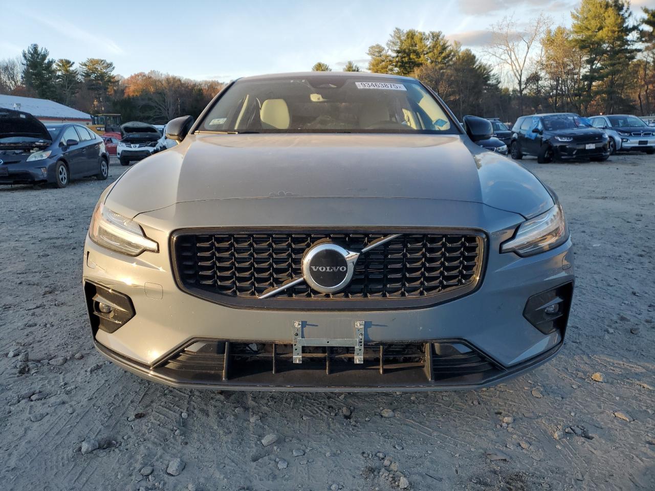 2024 Volvo S60 Core - Фото 5