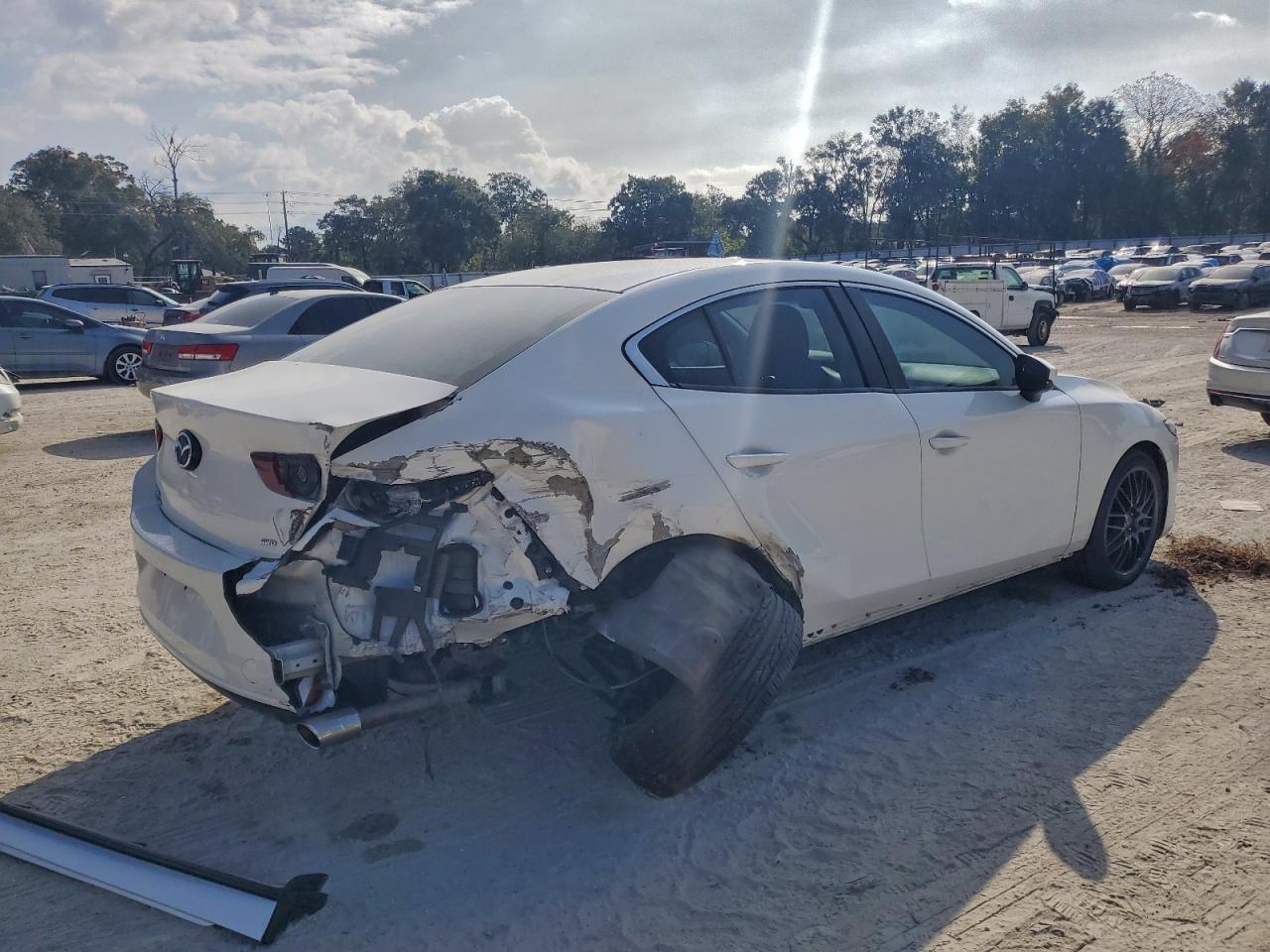 2019 Mazda 3 Select - Фото 3