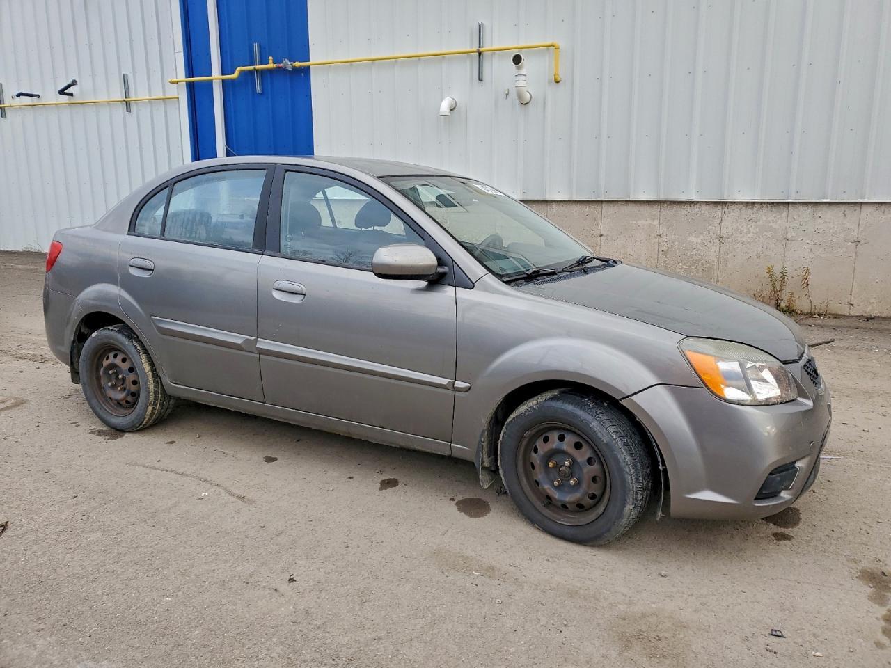 2010 Kia Rio - Фото 4