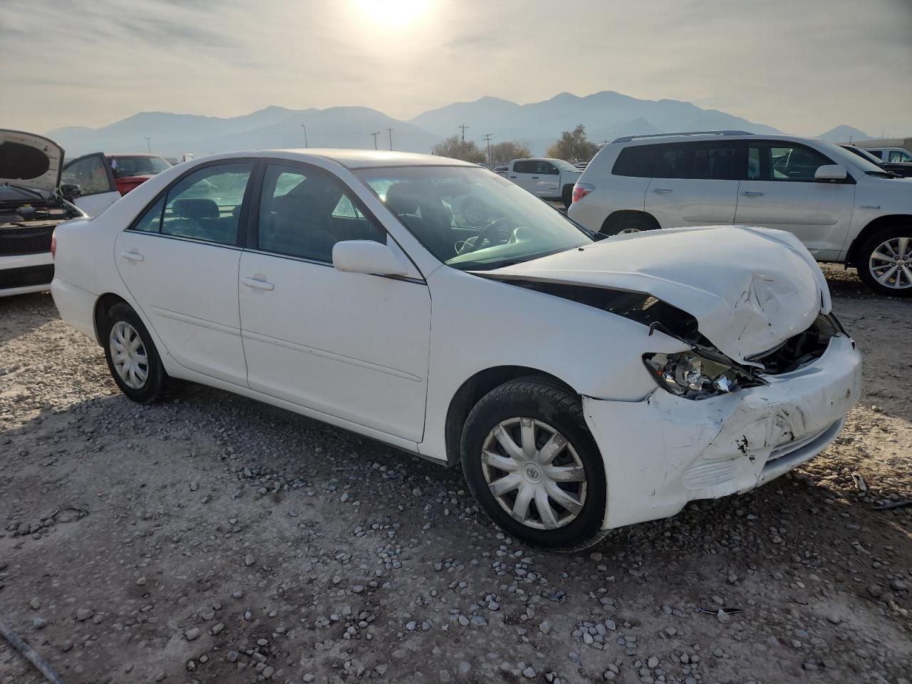 2005 Toyota Camry Le - Image 4