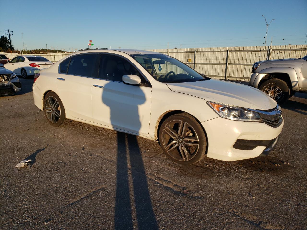 2017 Honda Accord Lx - Фото 4