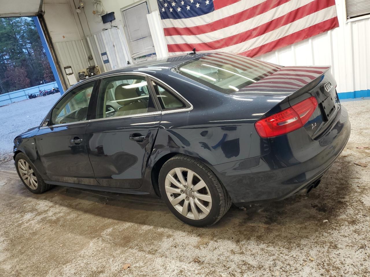 2015 Audi A4 Premium - Фото 2