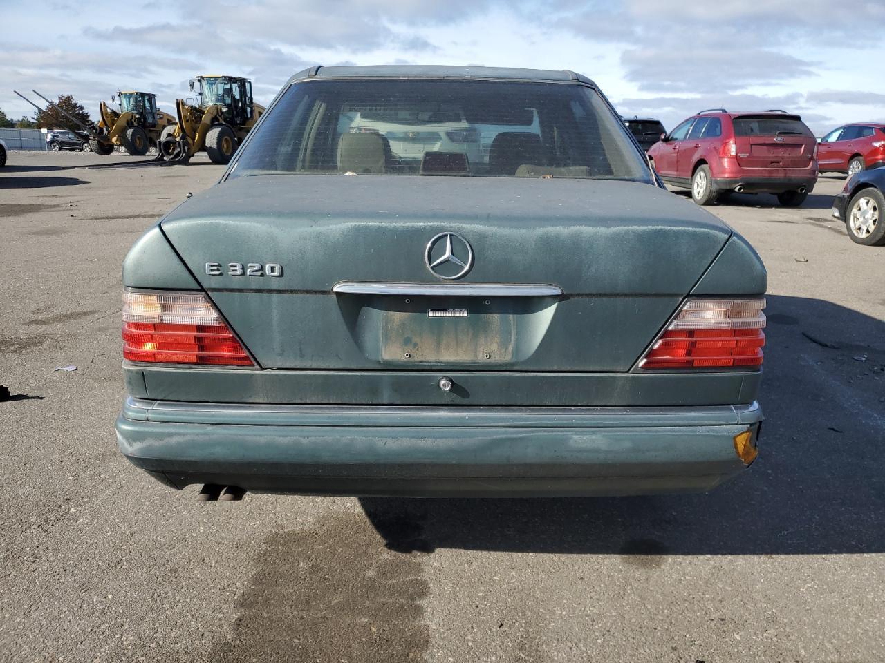 1995 Mercedes-Benz E 320 Base - Фото 6