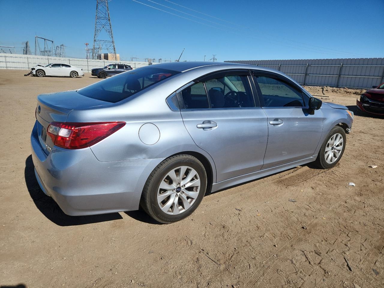 2017 Subaru Legacy 2.5I - Фото 3