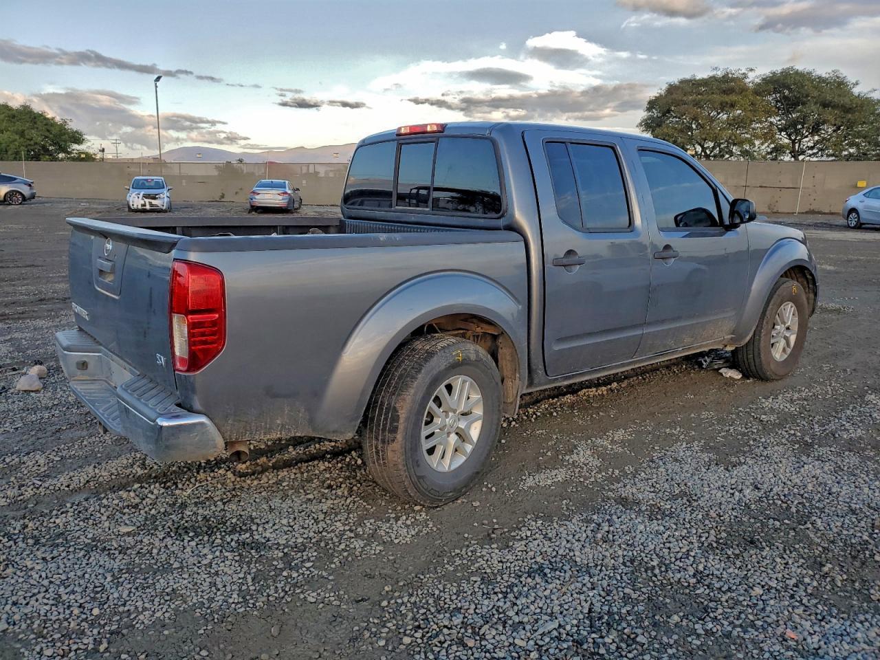 2019 Nissan Frontier S - Фото 3
