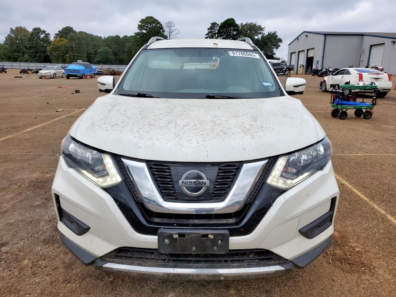 2017 Nissan Rogue S - Фото 5