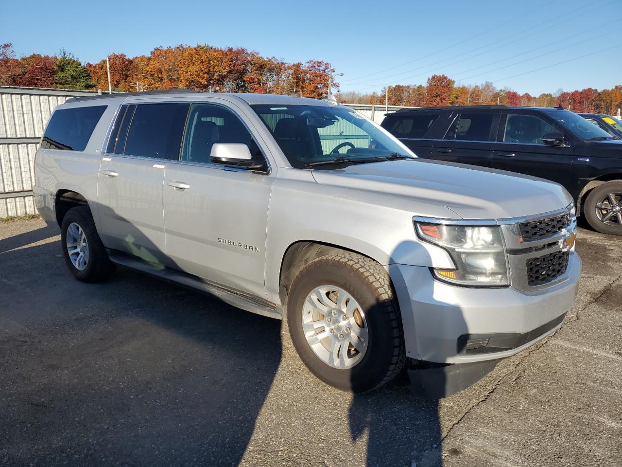 2019 Chevrolet Suburban K1500 Lt - Фото 4