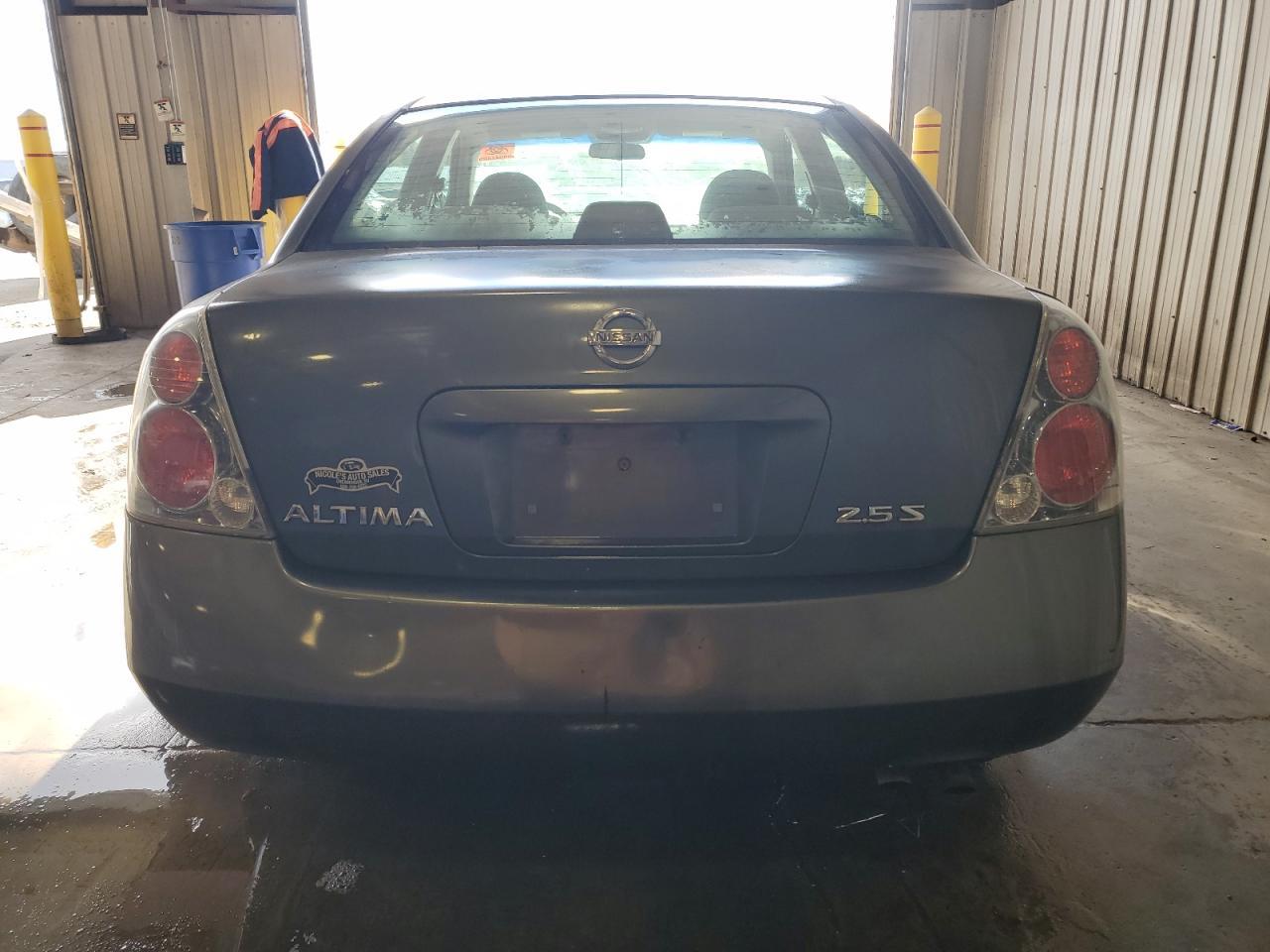 2005 Nissan Altima 2.5 - Фото 6