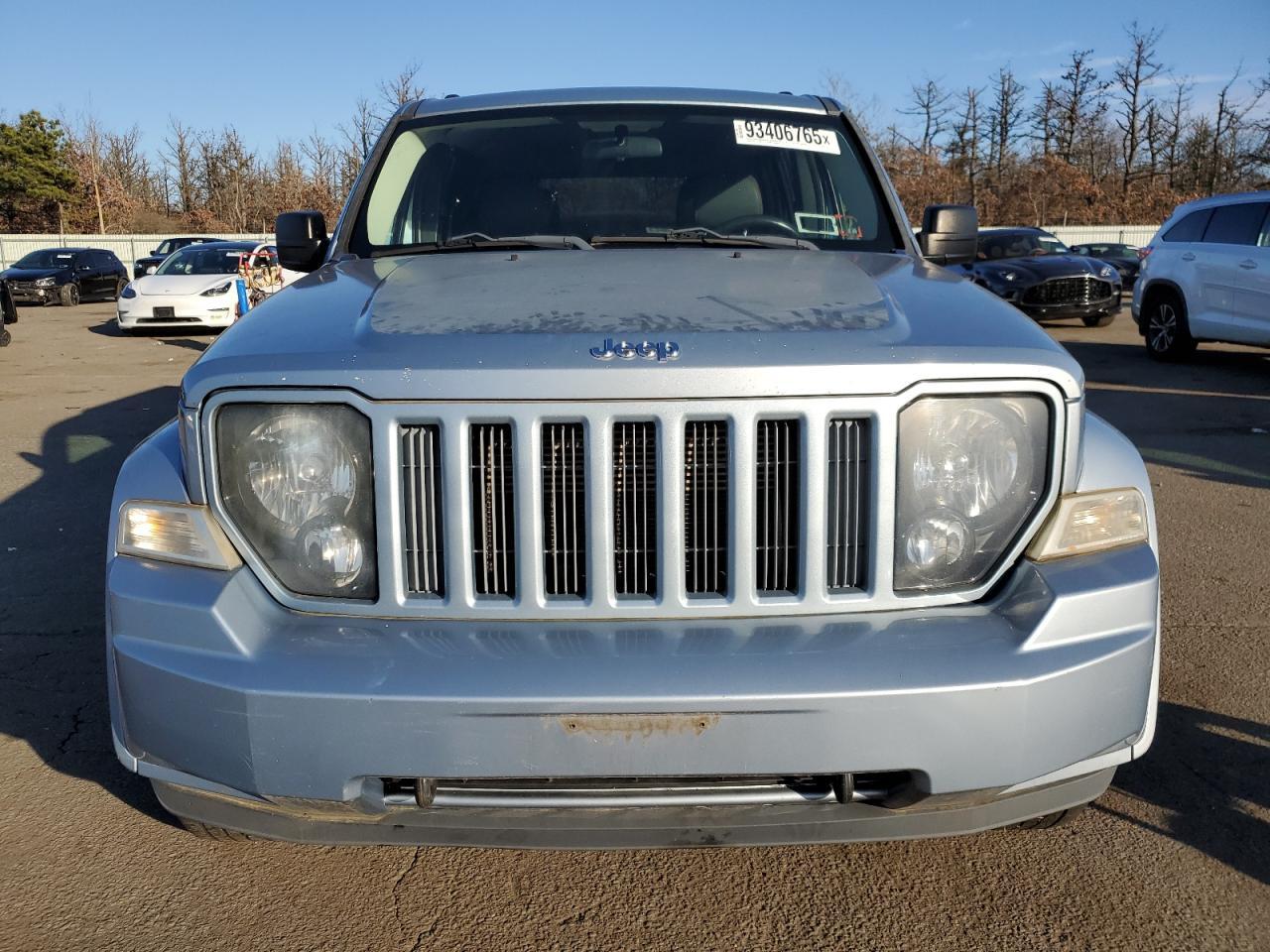 2012 Jeep Liberty - Image 5