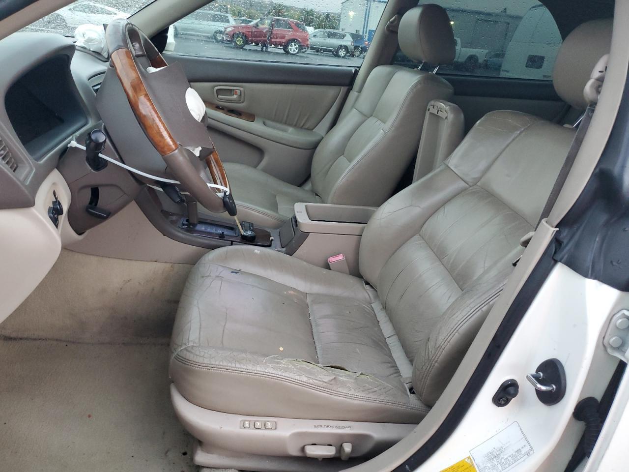 2001 Lexus Es 300 - Image 7