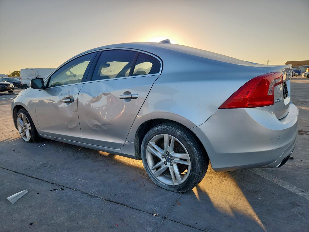 2015 Volvo S60 Premier - Фото 2