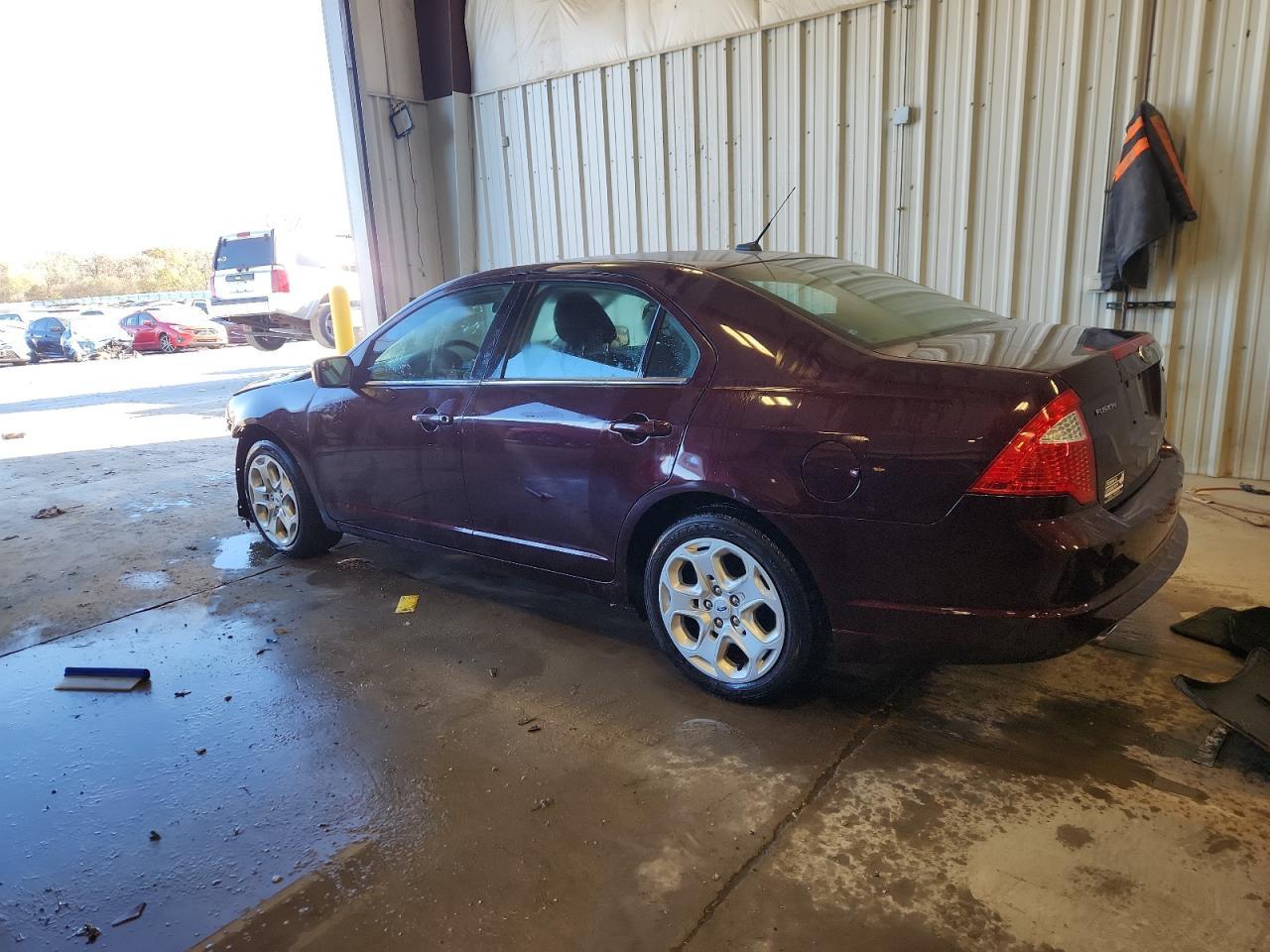 2011 Ford Fusion Se - Image 2