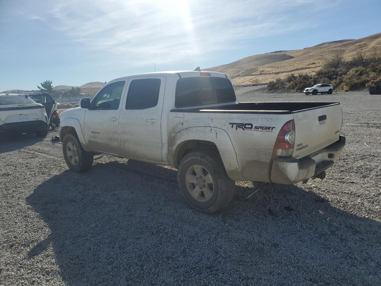 2015 Toyota Tacoma Double Cab - Image 2