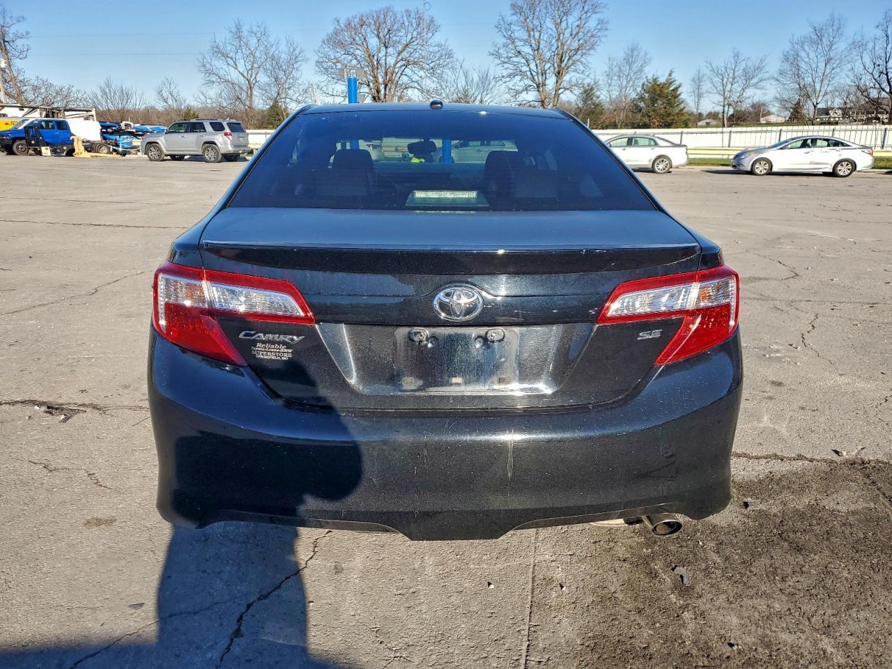 2012 Toyota Camry Base - Фото 6