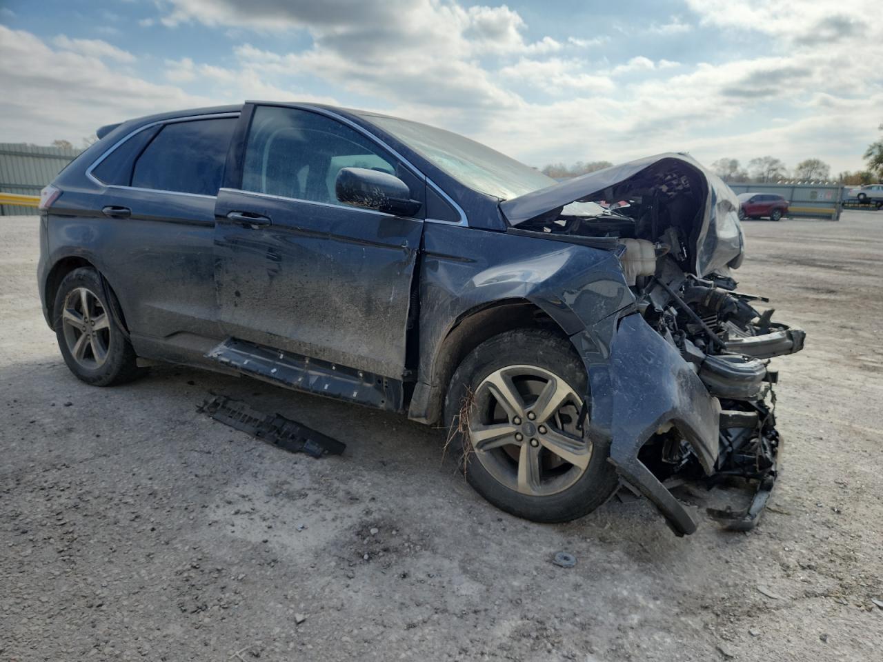 2021 Ford Edge Sel - Фото 4