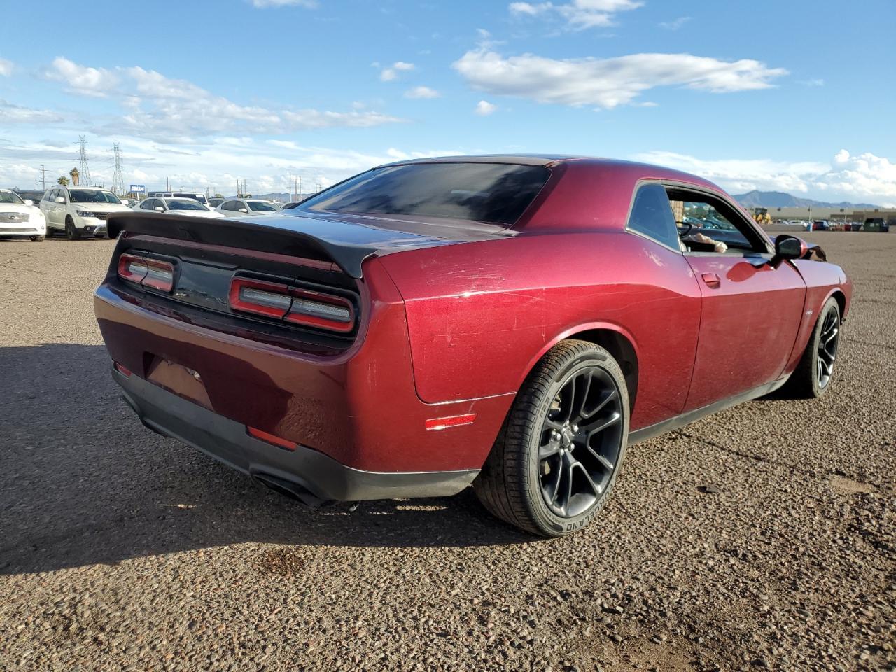 2017 Dodge Challenger R/T - Фото 3