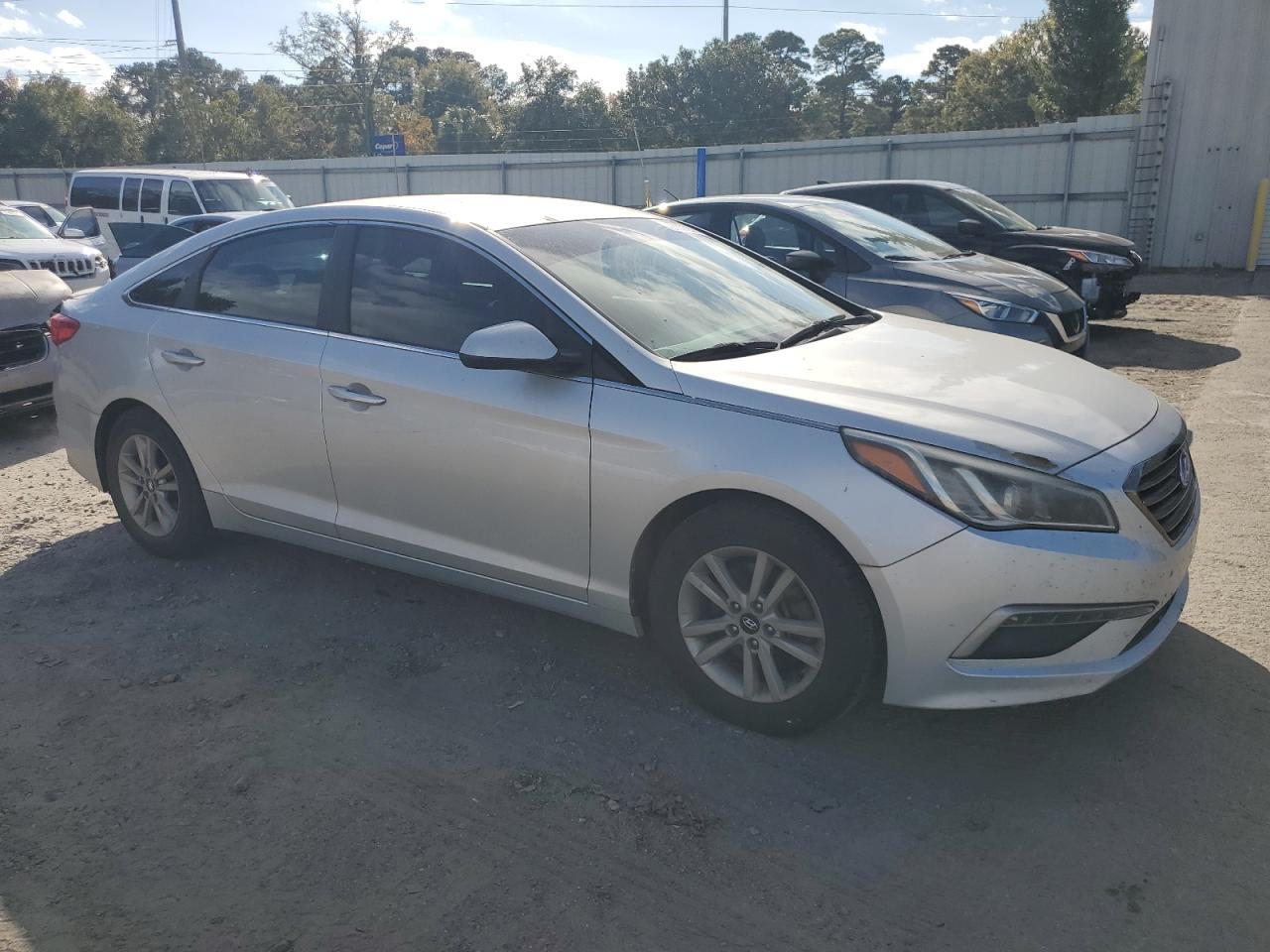 2015 Hyundai Sonata Se - Фото 4