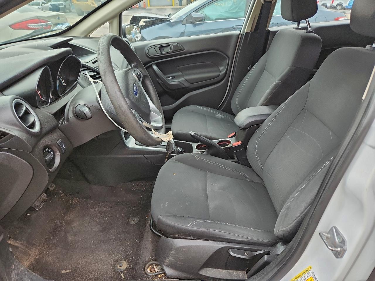 2018 Ford Fiesta Se - Фото 7