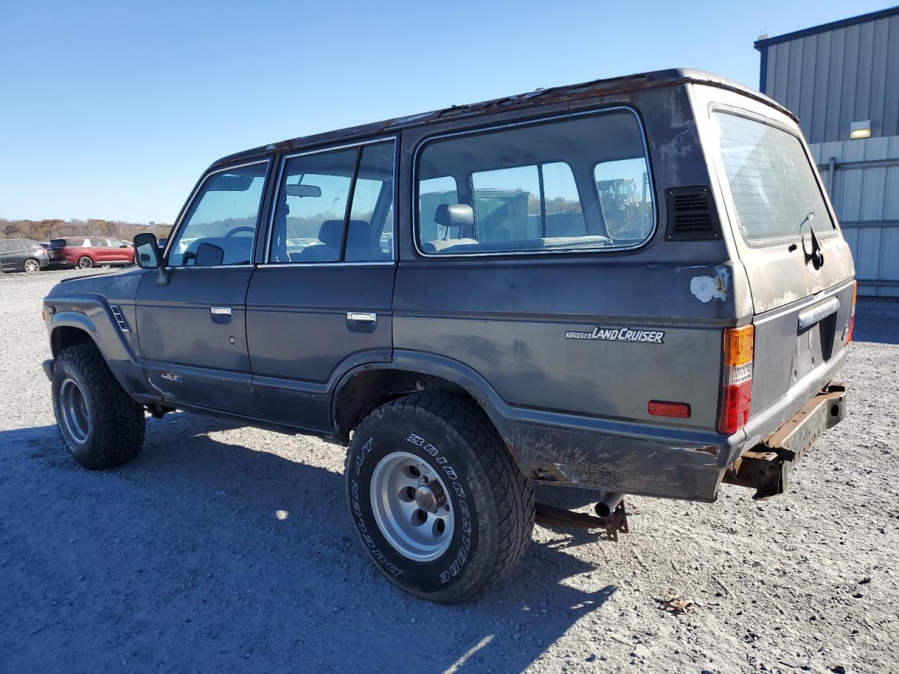 1987 Toyota Land Cruiser Fj60 - Фото 2