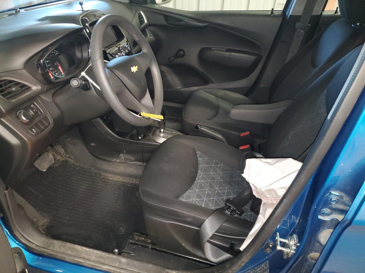 2020 Chevrolet Spark Ls - Фото 7