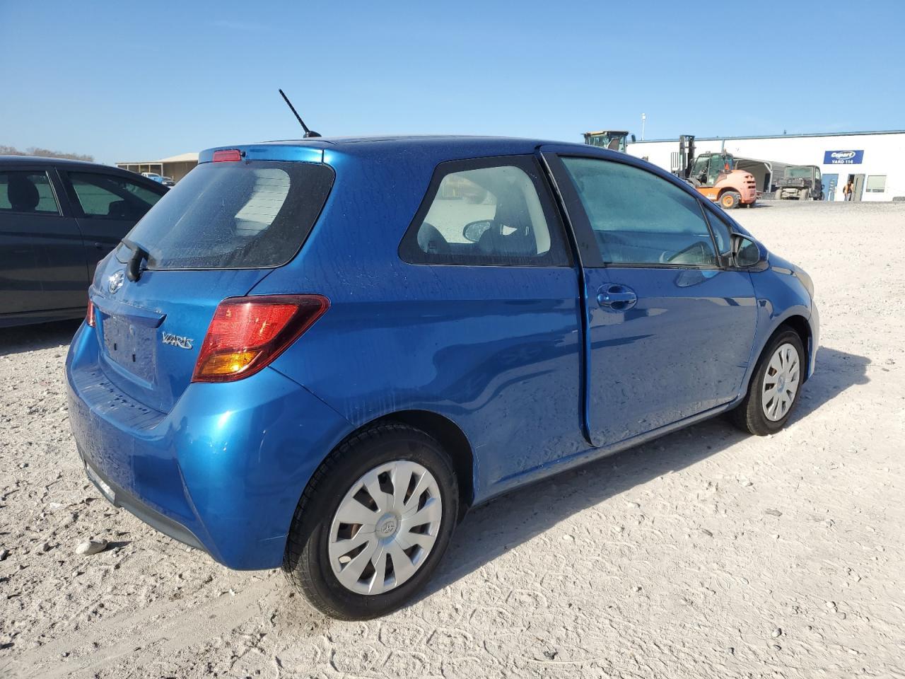 2015 Toyota Yaris - Фото 3