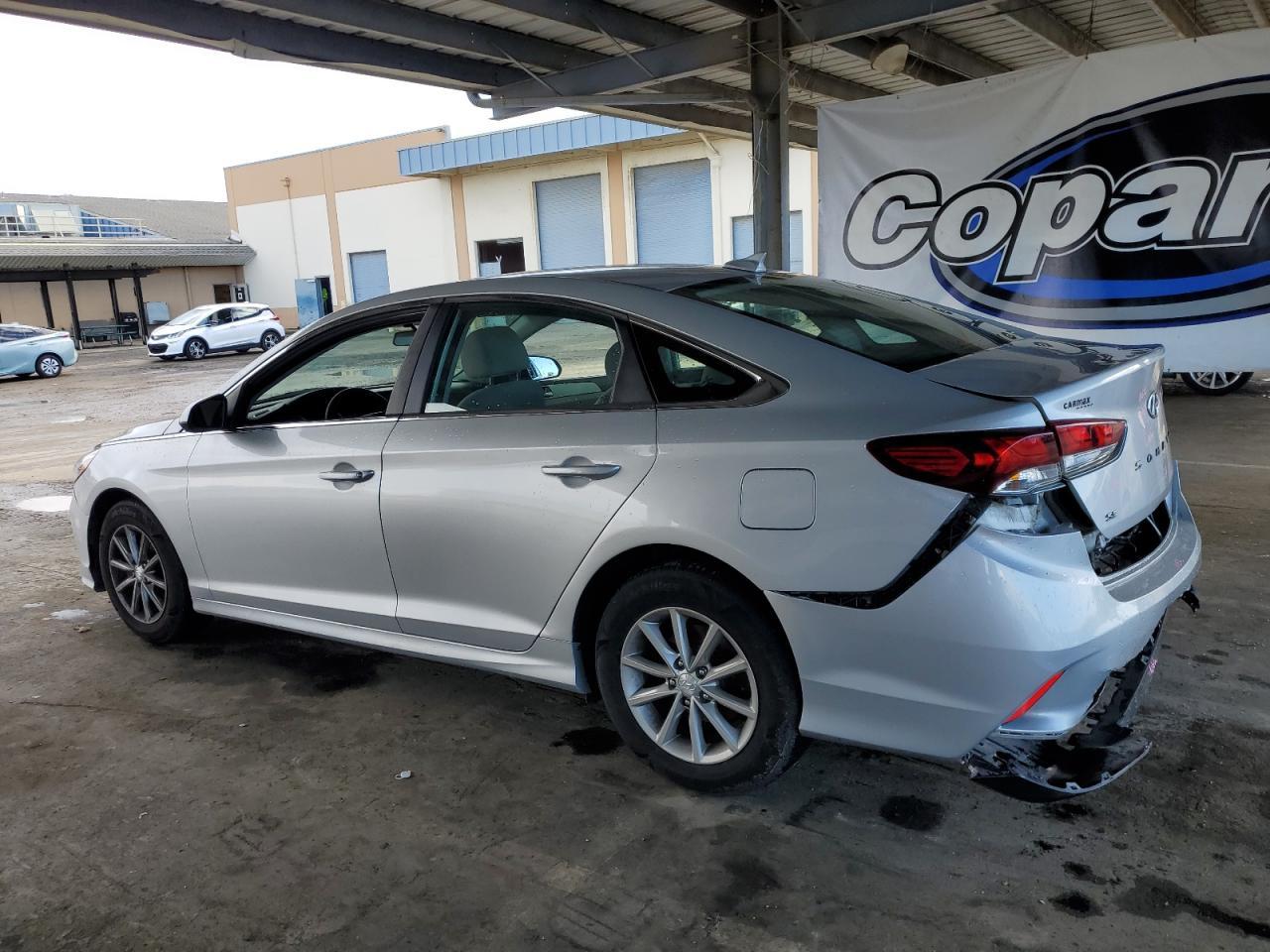 2019 Hyundai Sonata Se - Image 2