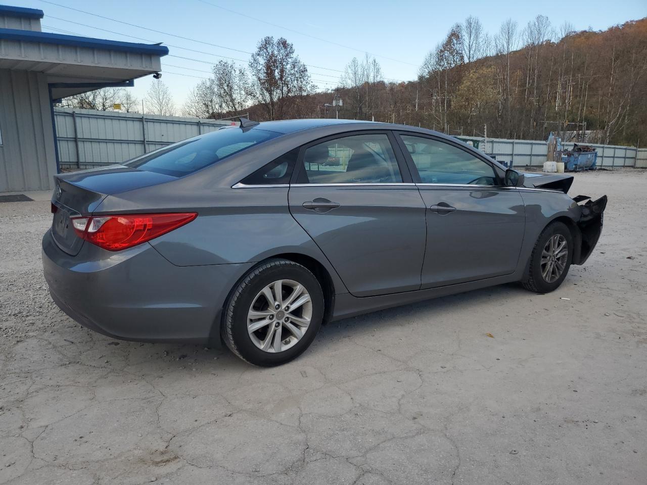 2013 Hyundai Sonata Gls - Фото 3