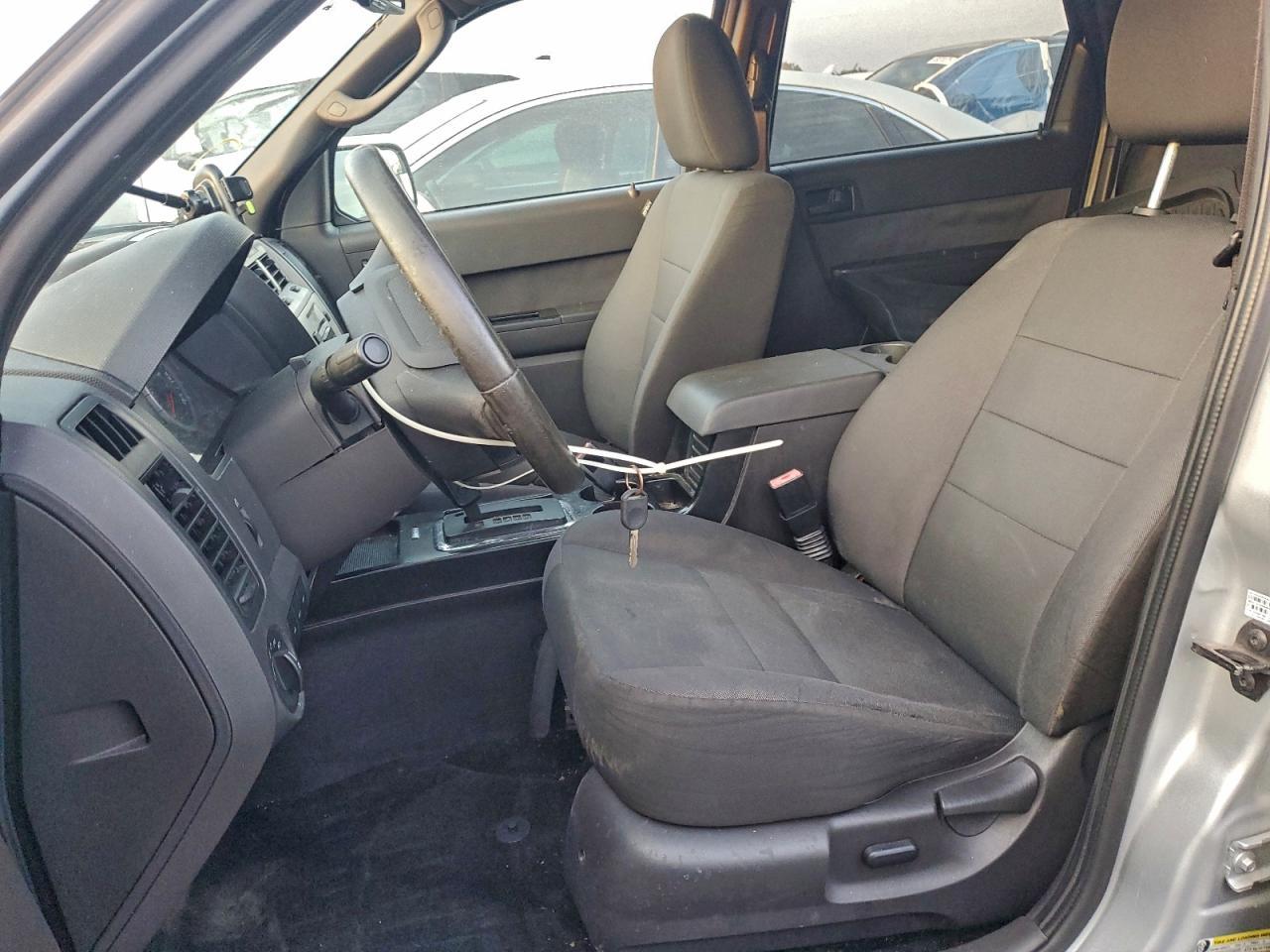 2011 Ford Escape Xlt - Image 7