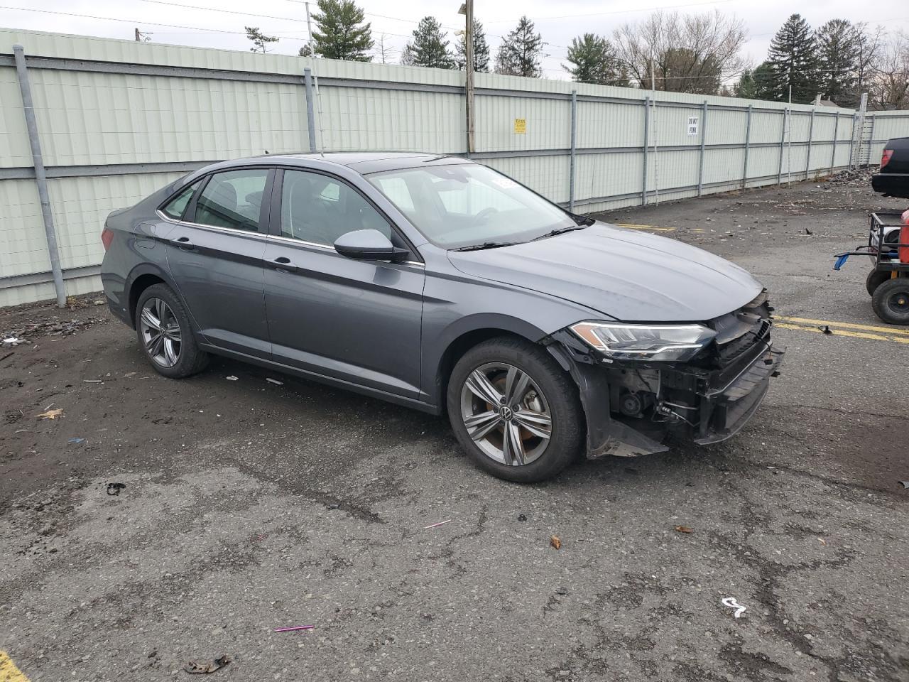 2024 Volkswagen Jetta Se - Image 4