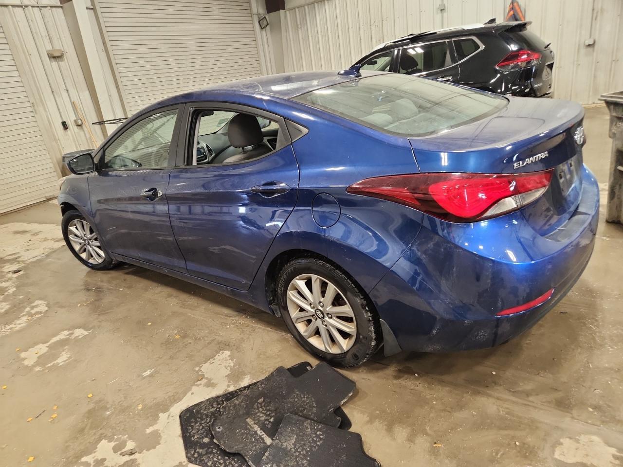 2016 Hyundai Elantra Se - Image 2