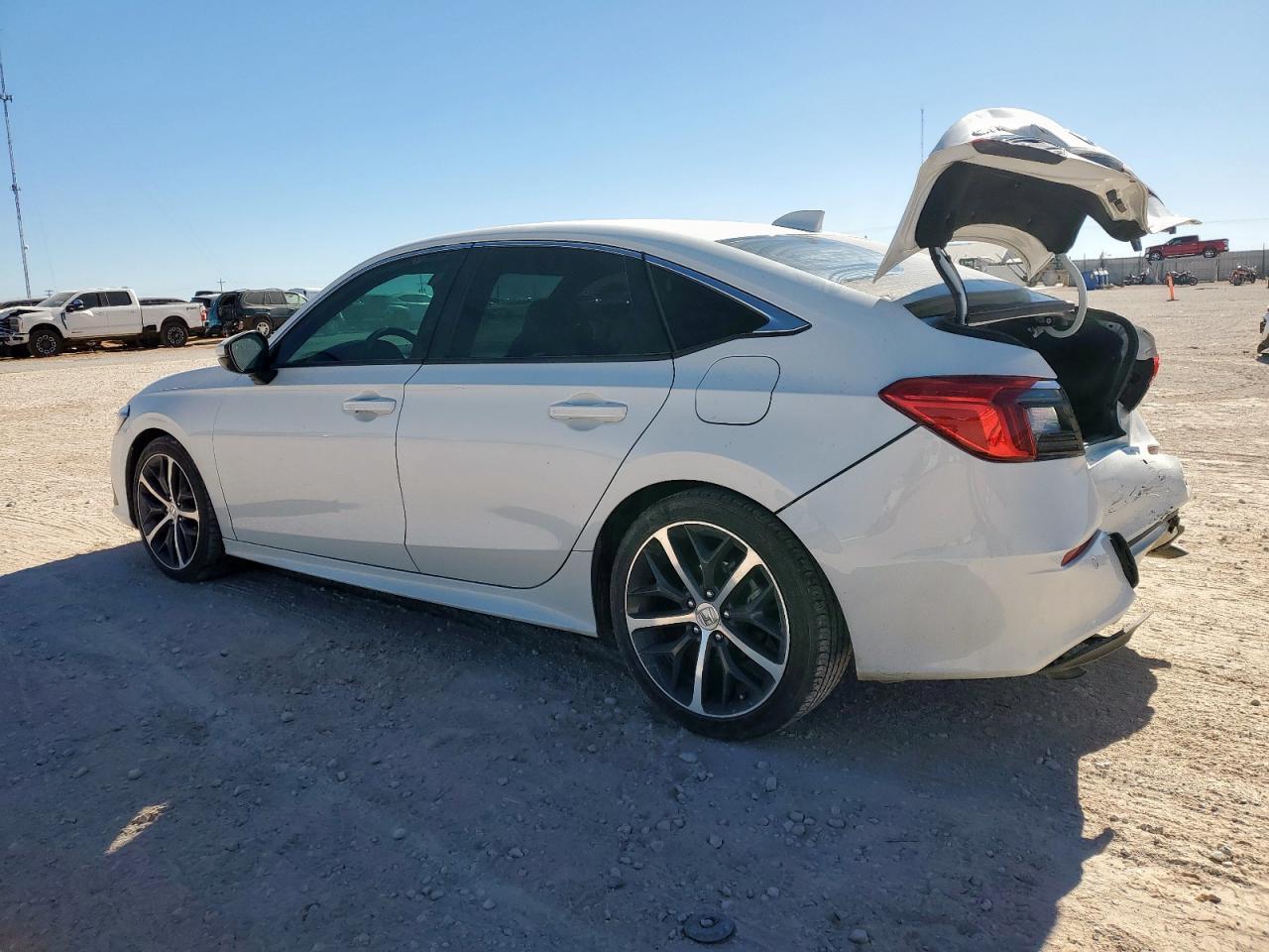 2023 Honda Civic Touring - Фото 2
