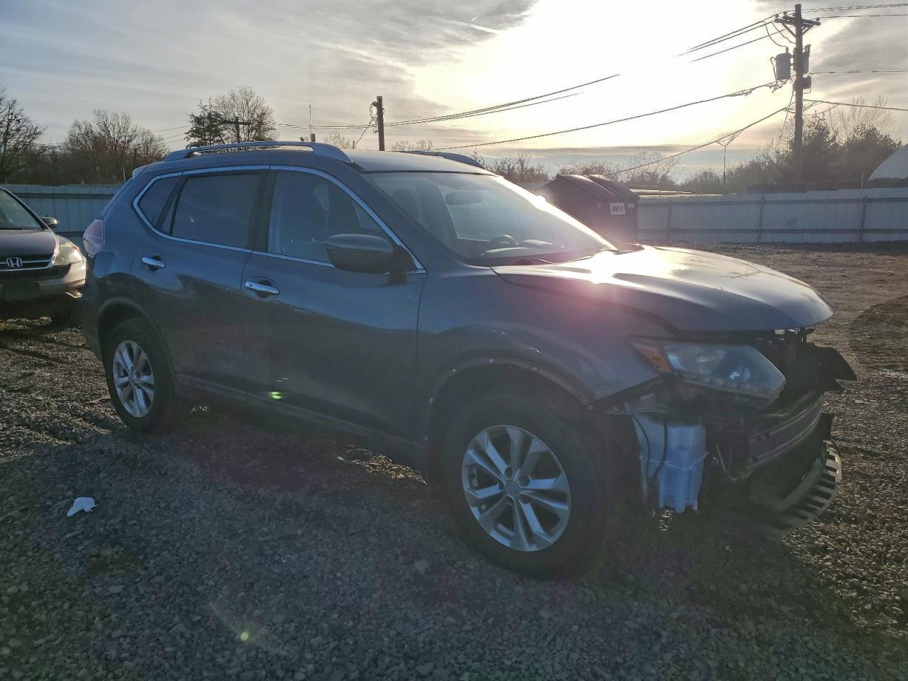 2016 Nissan Rogue S - Фото 4