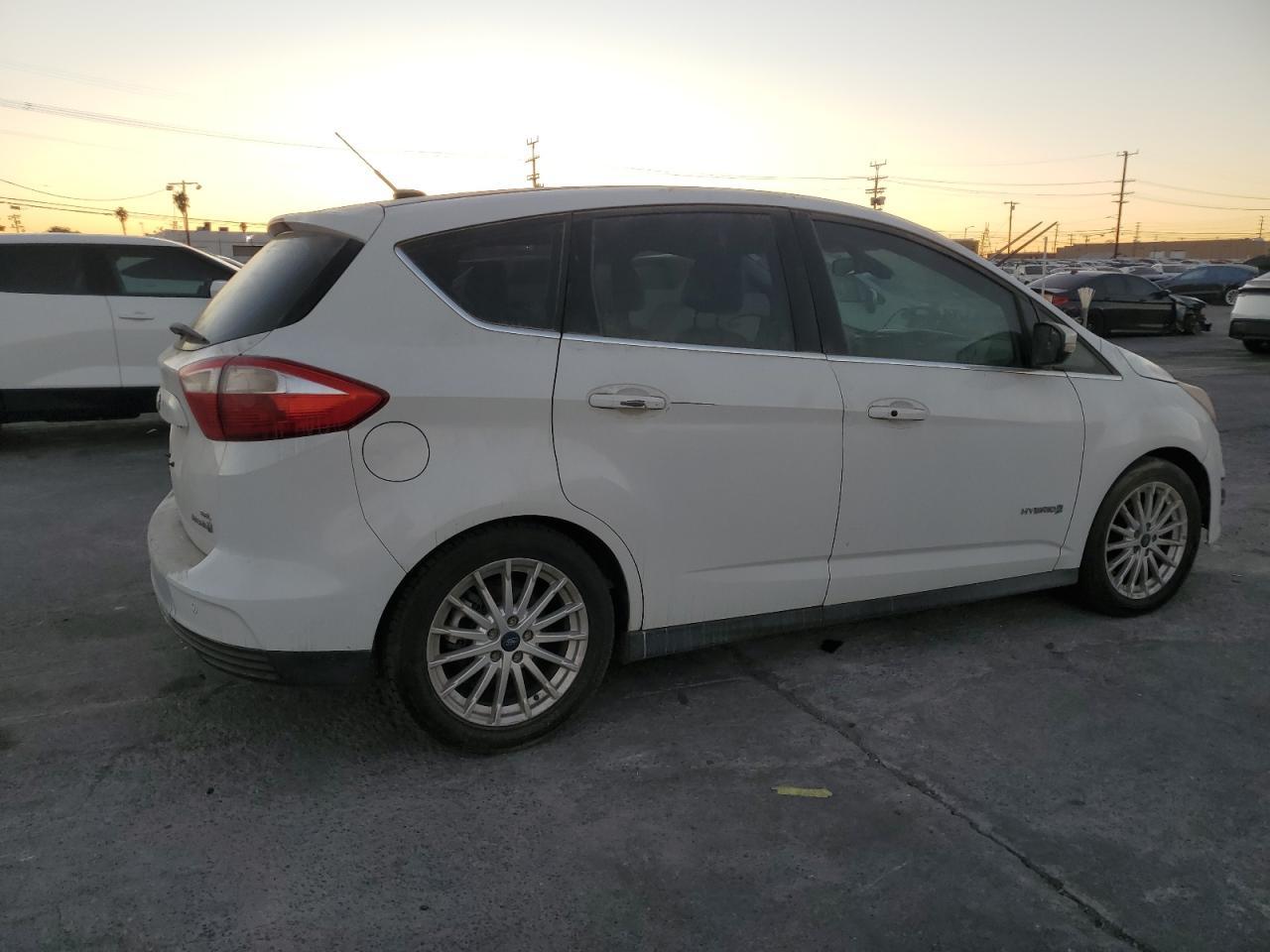 2015 Ford C-Max Sel - Фото 3