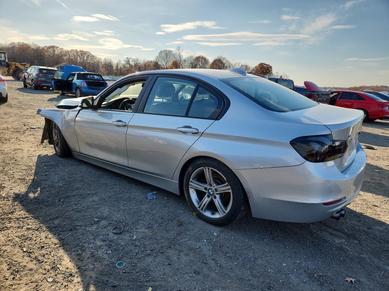 2015 BMW 328 Xi Sulev - Image 2