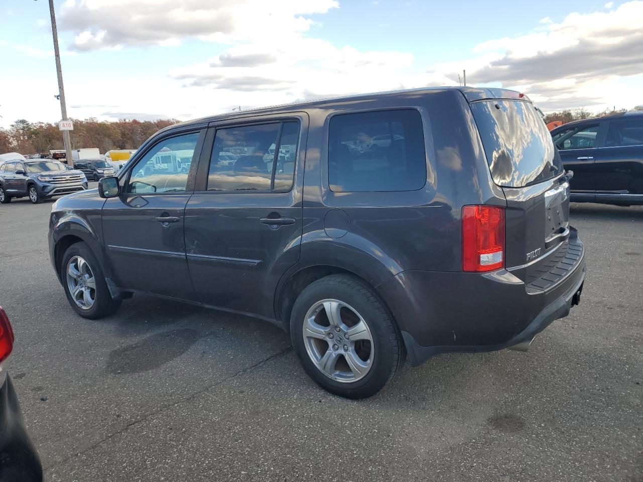 2012 Honda Pilot Exl - Image 2